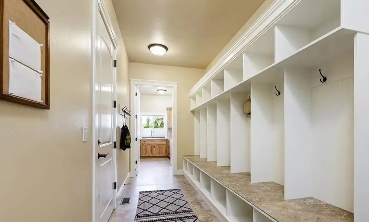 Kitchen before transformation